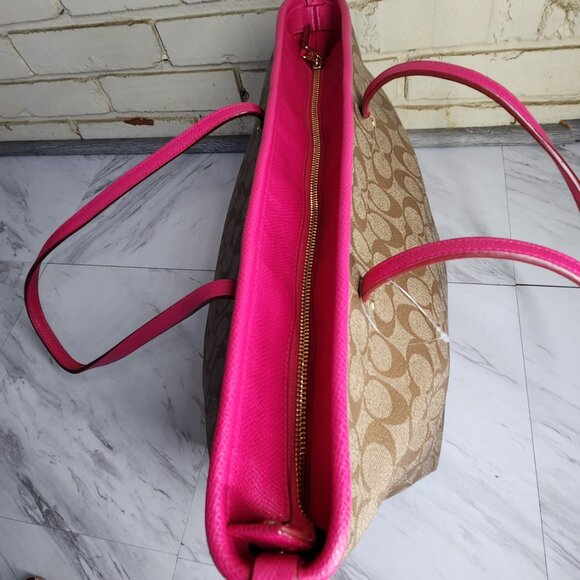 Nwot Coach Signature C's Khaki Shoulder Bag Purse - Picture 6 of 13